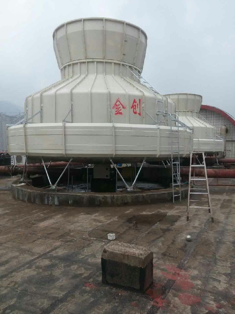 如何正確的操作冷卻塔，應該關注哪些情況